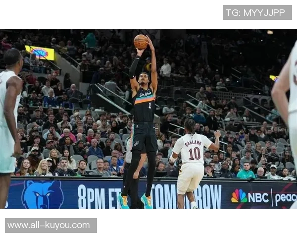 马刺再胜雷霆掘金助力弗拉格火箭失去哈登的困境与挑战