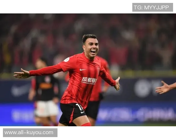 蓉城后卫李扬与海港俱乐部深入接触加盟事宜有望成行